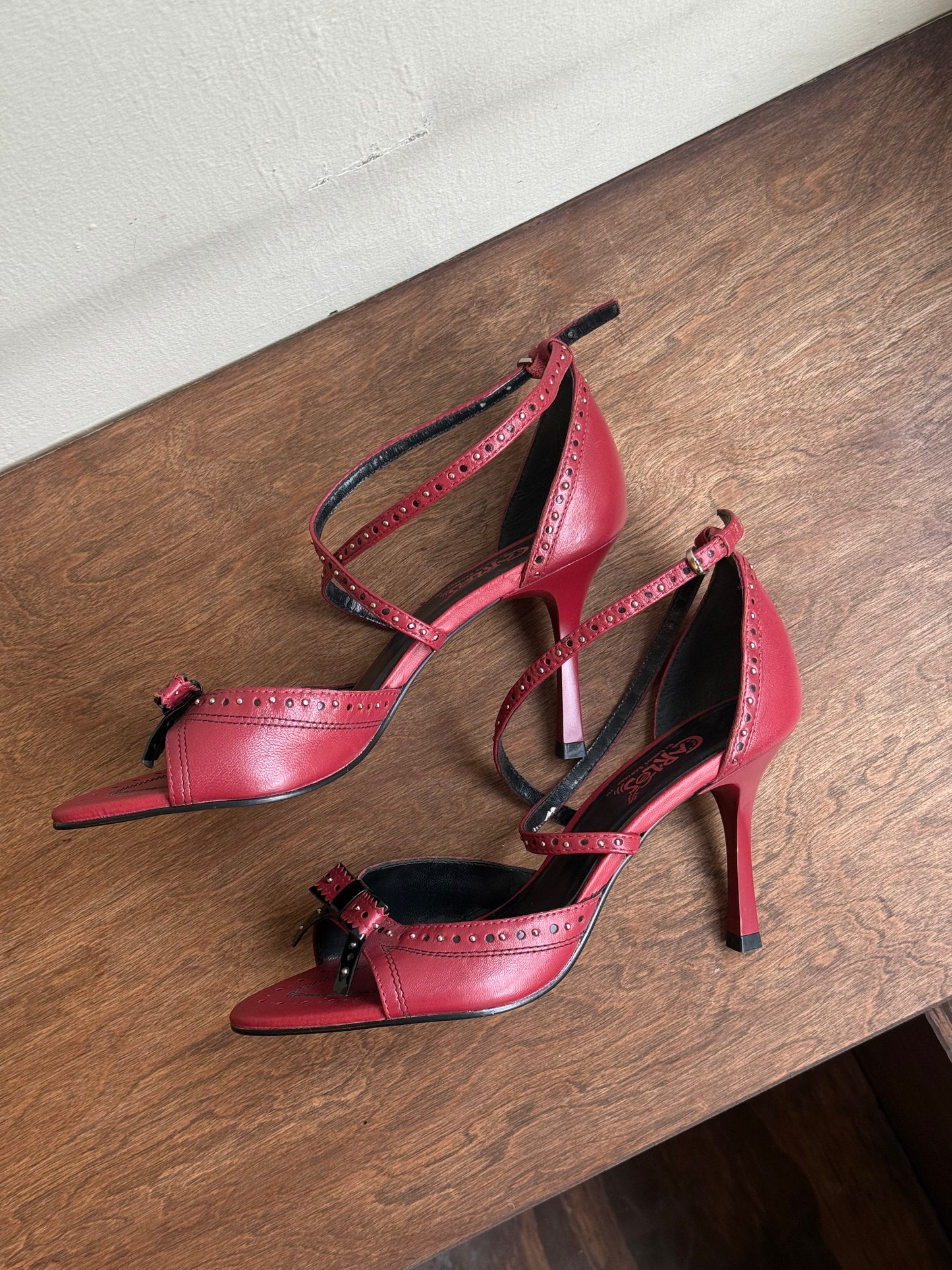 Vintage Carlos Burgundy Bow Heels