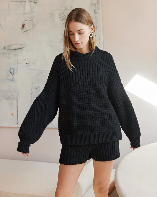 Delcia Sweater Black