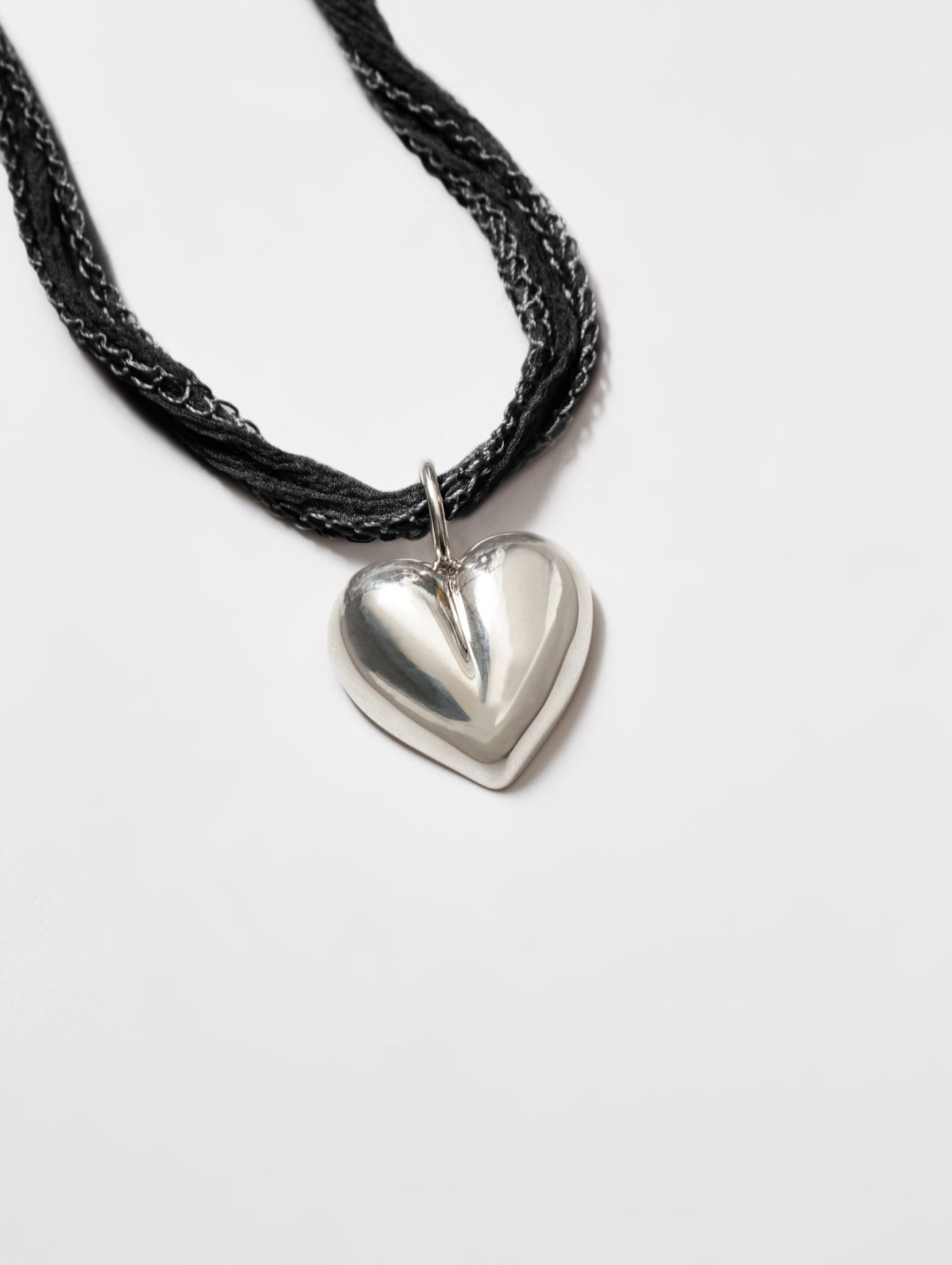 Joni Heart Pendant in Black