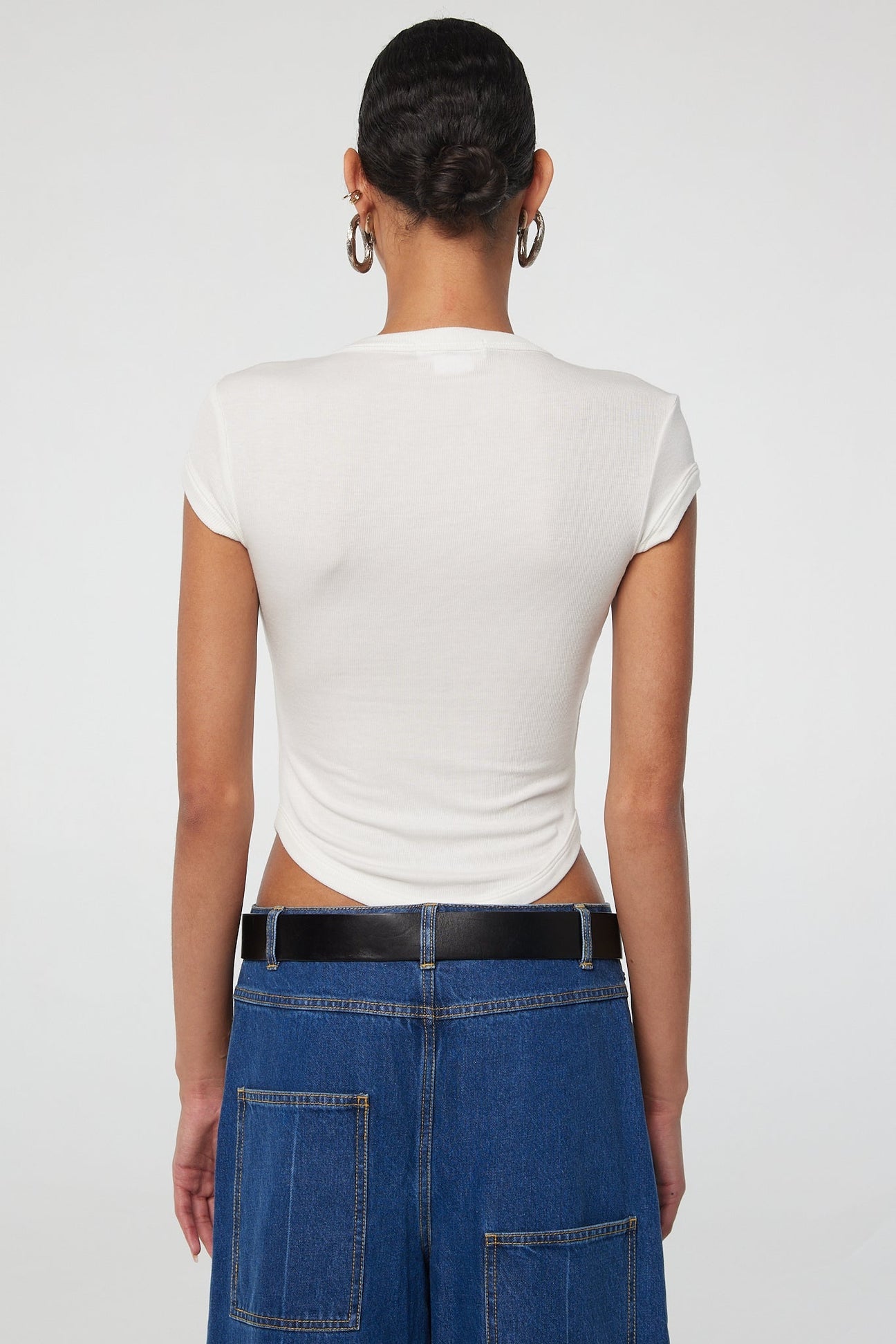 Lavi T-Shirt